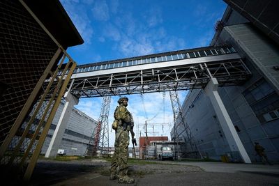 EXPLAINER: Ukraine's threatened nuclear plant shuts down