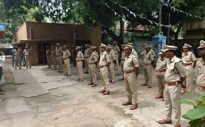 Forest staff praised for preventing man-animal conflict in Kuppam of A.P.
