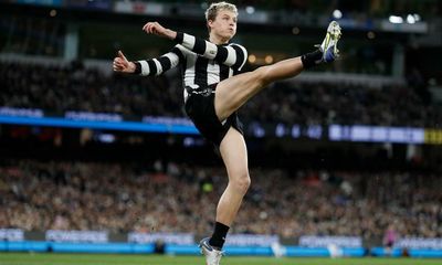 Melbourne fall and Brisbane rise as Collingwood crash through in AFL finals | Jonathan Horn