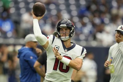 WATCH: Texans QB Davis Mills throws touchdown pass to TE O.J. Howard against the Colts