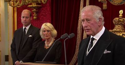 'Queen's passing is painful but death has a rare ability to heal or split any family'