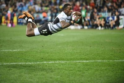Fiji dazzle to beat New Zealand in World Cup Sevens final
