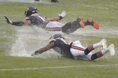 Bears slip, then slide to victory in season opener vs. 49ers