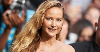 Jennifer Lawrence makes glam return to red carpet just months after giving birth