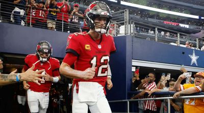 Watch: Michael Jordan Salutes Tom Brady With Epic Video Tribute