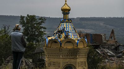 Russian soldiers in retreat as Ukraine regains territory near Kharkiv, US says