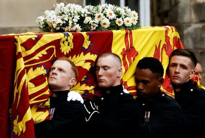 ‘Overnight’ queues expected for Queen Elizabeth’s lying in state