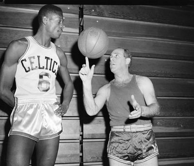 Celtics legends Bill Russell and Red Auerbach give a lesson on getting rebounds