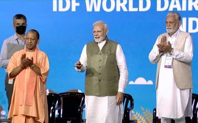 Centre along with States trying to control Lumpy Skin Disease in cattle: PM Modi