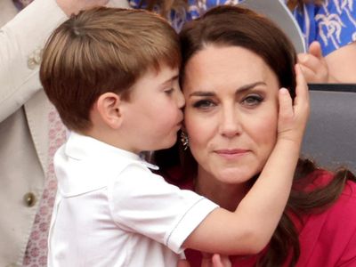 Fans react to Prince Louis’ sweet words to Kate Middleton after Queen’s death