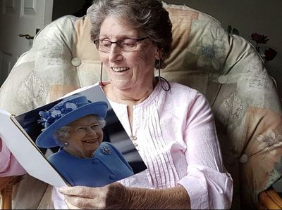 Elderly couple in Surrey among last people to hear from the Queen