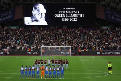 Soccer resuming in Britain after pause due to queen's death