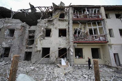 Mayor of Ukraine's Kharkiv says city has lost power again after strikes