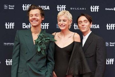 Toronto Film Festival: can anyone do a red carpet as well as Harry Styles and Emma Corrin?