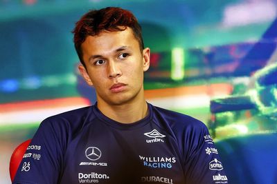 Albon recovering from respiratory failure after appendicitis surgery