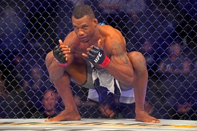 Jailton Almeida disagrees with commentary saying UFC 279 win was ‘too easy’: ‘It’s a very hard-working process’