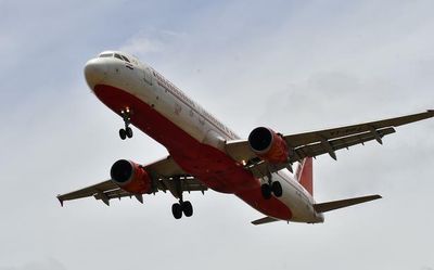 Air India to take 30 planes on lease