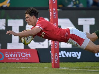 Wales wing Louis Rees-Zammit keen to develop all aspects of his game