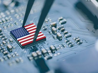 Chip Wreck Ahead? Biden Administration Said To Be Mulling More Curbs On Semiconductor, Tool Exports To China