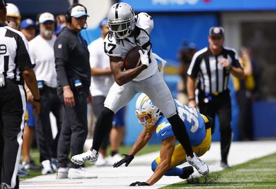 Raiders WR DaVante Adams targeted early and often ‘that’s what they brought me here for’