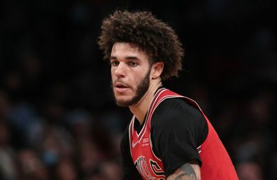 ESPN’s Tim Bontemps on why Bulls should be feeling ‘queasy’ about coming season