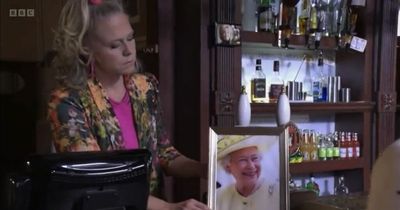 BBC EastEnders fans praise soap for 'touching' tribute to Queen as they add last-minute scene