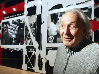 Photographer William Klein, famous for street scenes but also fashion, has died