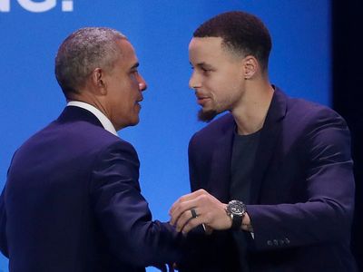 Obama ‘scolded’ NBA’s Stephen Curry for moon landing comments, report says