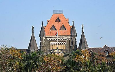 Bombay High Court seeks reply on recurring problem of unauthorised hoardings