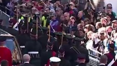 Man arrested after shouting at Prince Andrew during procession on Edinburgh's Royal Mile to St Giles' Cathedral