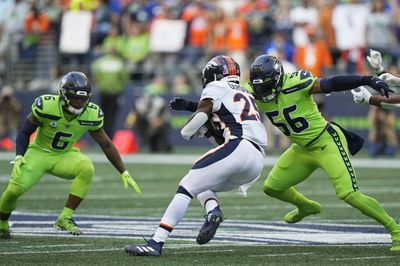 Seahawks recover Melvin Gordon fumble at goal line