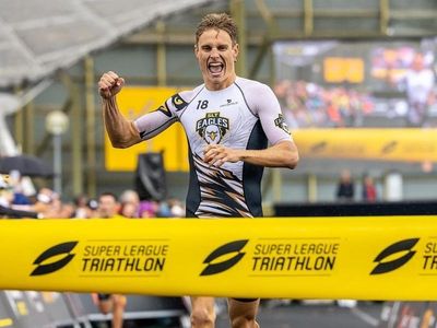 Win continues Hauser's hot triathlon form