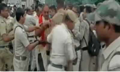 Nabanna Abhiyan: Clash between BJP workers, police in Raniganj, Bolpur in WB; several detained