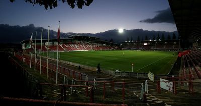 Wrexham warn fans not to jeer during minute's silence for the Queen in tonight's game