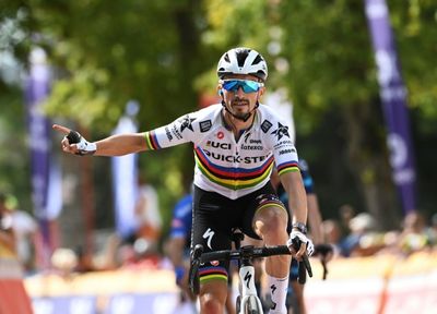 Alaphilippe given all-clear for defence of cycling world title