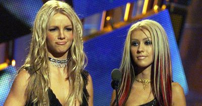 Christina Aguilera 'unfollows' Britney Spears after 'fat shaming' post reignites feud