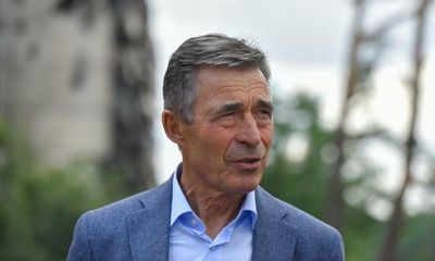 Long-term military guarantees from west would protect Ukraine – report