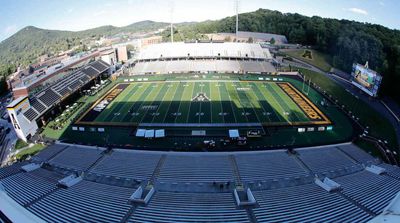 College Football’s Most—and Least—Picturesque Stadiums