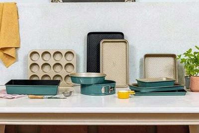 Best non-stick baking trays for baking, roasting and more
