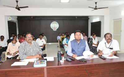 Andhra Pradesh: action will be taken against officials if they fail to meet e-crop insurance targets, says Collector