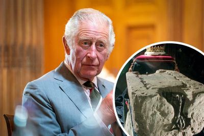 Call for 100 Scots to guard Stone of Destiny 'to stop London stealing it again'