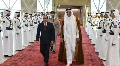 Egypt’s Sisi Arrives in Doha on Rare Visit, Is Welcomed by Sheikh Tamim