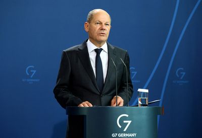 Germany's Scholz, Russia's Putin discuss Ukraine in phone call