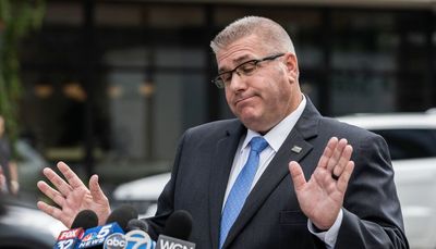 High-rise in a ‘hellhole’? Republican Bailey living on North Michigan Avenue to ‘immerse’ himself in the city he keeps dissing