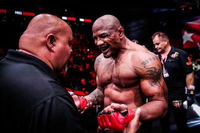 Yoel Romero plans to beat Melvin Manhoef at Bellator 285, then drop to middleweight