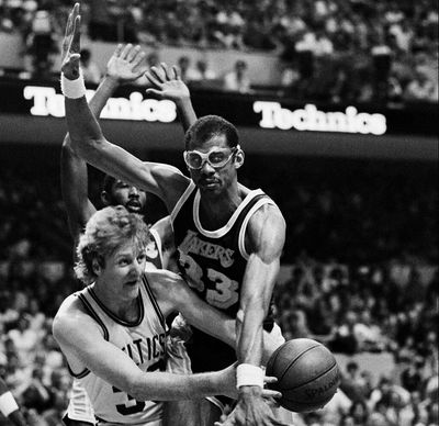 Boston Celtics icon Larry Bird was an ELITE passer