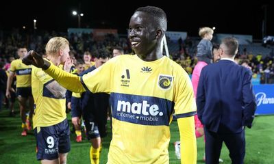 Socceroos call up Garang Kuol for pre-World Cup friendlies but Tom Rogic again missing