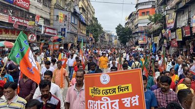 ‘Berserk Janata Party hits the town’: Kolkata newspapers on violence during Nabanna march