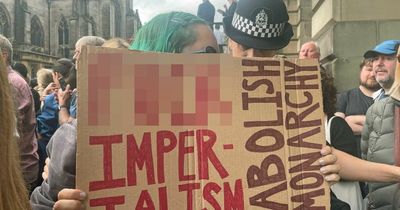 Edinburgh MPs raise concern over arrests of anti-monarchy protesters