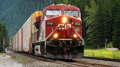 White House Makes Last-Minute Push to Prevent Crippling Freight Rail Strike
